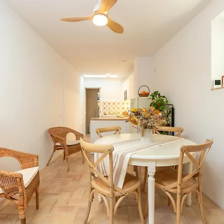 Casa Con Encanto A Pie De Playa *
