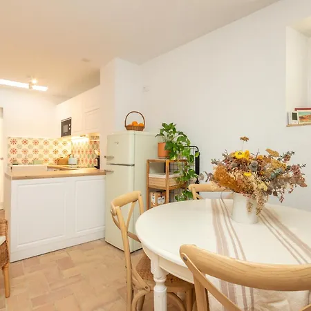 Casa Con Encanto A Pie De Playa * Tamariu