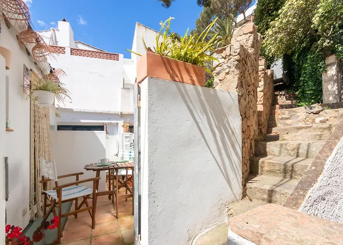 Casa Con Encanto A Pie De Playa *