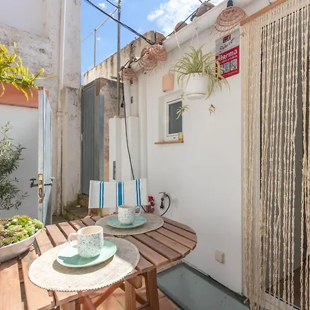 Casa Con Encanto A Pie De Playa Holiday home Tamariu